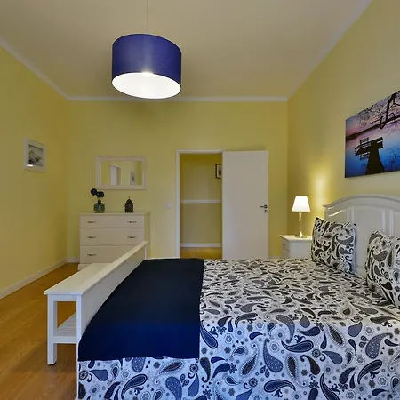 Apartamento Flh Bairro Alto - Chiado Spacious Flat *